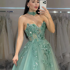 Robe soirée en tulle à paillettes