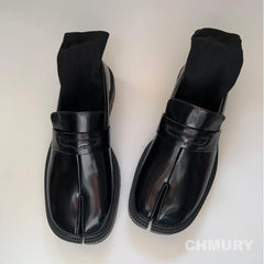 Tabi Loafer Men and Women Split Toe Thick Sole Casual Patent Leather Shoes