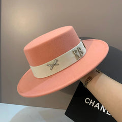 Chapeau des événements