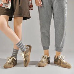 Lightweight sneakers retro shoes