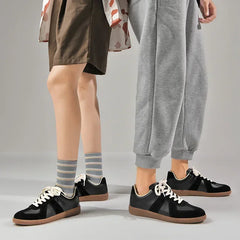 Lightweight sneakers retro shoes