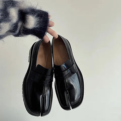 PU Leather solid color lace-up British style shoe