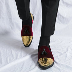 Mocassins noirs et verts faits à la main en cuir suédé