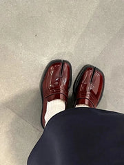 PU Leather solid color lace-up British style shoe
