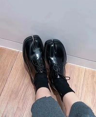 PU Leather solid color lace-up British style shoe