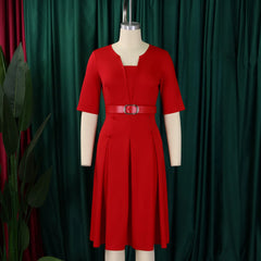 Robe à manches élégante