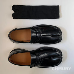 Tabi Loafer Men and Women Split Toe Thick Sole Casual Patent Leather Shoes