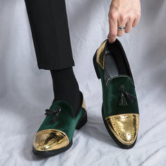 Mocassins noirs et verts faits à la main en cuir suédé