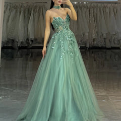 Robe soirée en tulle à paillettes