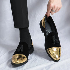 Mocassins noirs et verts faits à la main en cuir suédé