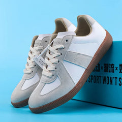Lightweight sneakers retro shoes