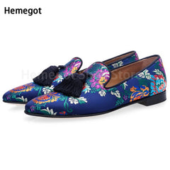 Men Gold Embroidery Loafers Round Toe Slip-On Flat Leisure Men Shoes
