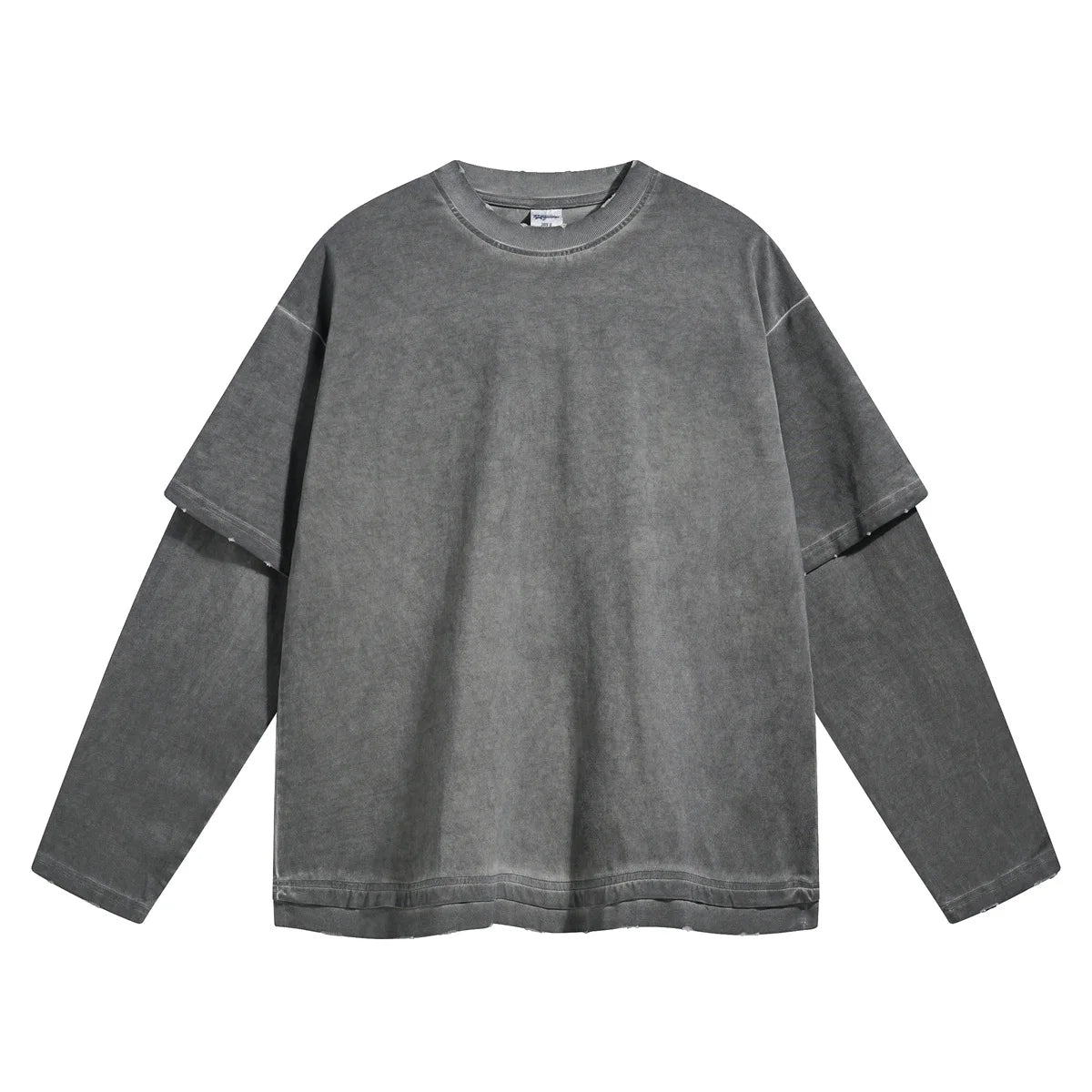 Dirty, dyed and worn fake two long-sleeved T-shirts