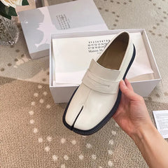 PU Leather solid color lace-up British style shoe