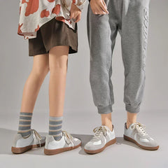 Lightweight sneakers retro shoes