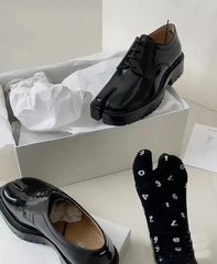 PU Leather solid color lace-up British style shoe